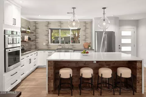 Kitchen - 4022 E Avalon Dr, Phoenix, AZ 85018 photo 1 of 5