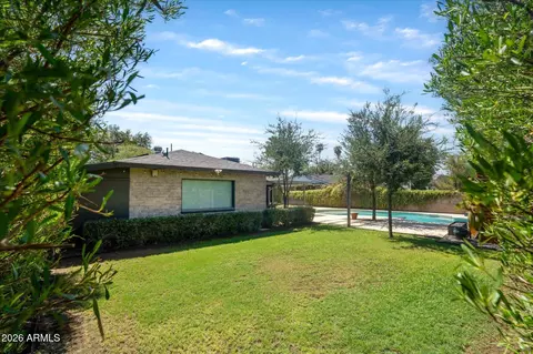 Exterior - 4022 E Avalon Dr, Phoenix, AZ 85018 photo 6 of 11