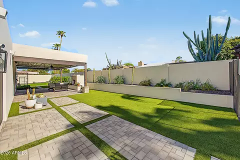 Exterior - 9619 N 33rd St, Phoenix, AZ 85028 photo 7 of 10