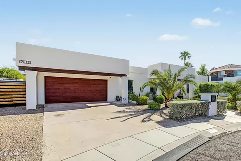 Exterior - 9619 N 33rd St, Phoenix, AZ 85028 photo 2 of 10