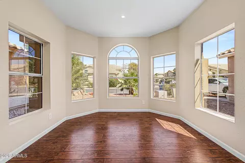 Living - 1272 N Jackson St, Gilbert, AZ 85233 photo 2 of 8