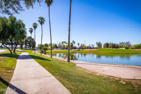 View/Area - 1272 N Jackson St, Gilbert, AZ 85233 photo 3 of 4