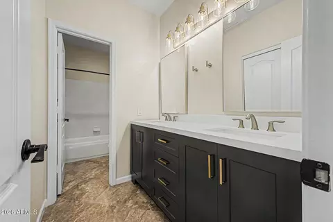 Bath - 1272 N Jackson St, Gilbert, AZ 85233 photo 3 of 4