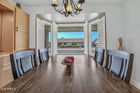 Dining - 1102 E Rosemonte Dr, Phoenix, AZ 85024 photo 3 of 6