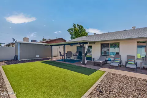 Exterior - 1102 E Rosemonte Dr, Phoenix, AZ 85024 photo 6 of 16