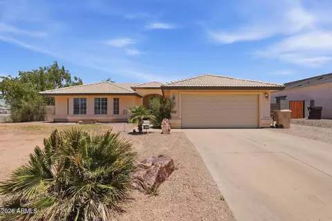 9584 W Tinajas Dr W, Arizona City, AZ 85123