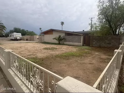 6201 W Missouri Ave, Glendale, AZ 85301