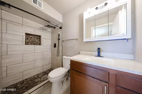 Bath - 5410 E University Dr, Mesa, AZ 85205 photo 2 of 3