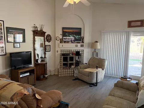3520 E Wickieup Ln #SHARP, Phoenix, AZ 85050 photo 5