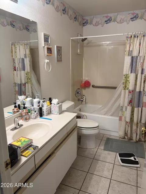 3520 E Wickieup Ln #SHARP, Phoenix, AZ 85050 photo 8