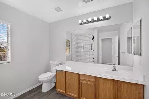 Bath - 3320 Elgin St, Gilbert, AZ 85295 photo 1 of 5