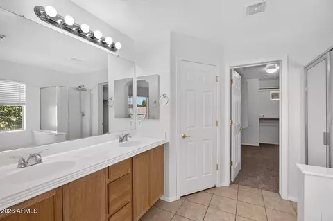 Bath - 3320 Elgin St, Gilbert, AZ 85295 photo 3 of 5