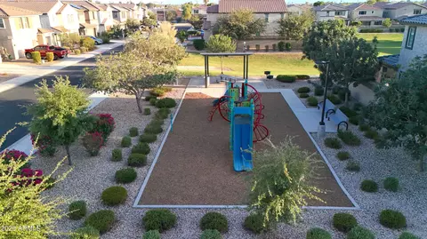 8835 W Fleetwood Ln, Glendale, AZ 85305