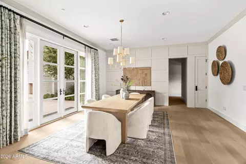 Dining - 5936 E Paisano Cir, Phoenix, AZ 85018 photo 1 of 1