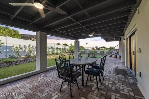 Exterior - 2221 E Nicolet Ave, Phoenix, AZ 85020 photo 6 of 10