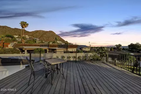 Exterior - 2221 E Nicolet Ave, Phoenix, AZ 85020 photo 9 of 10