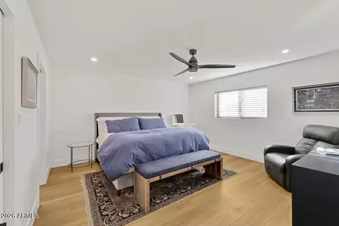 Bedroom - 2221 E Nicolet Ave, Phoenix, AZ 85020 photo 2 of 2