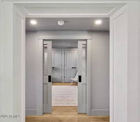Entry Way - 2221 E Nicolet Ave, Phoenix, AZ 85020 photo 2 of 2