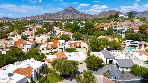 View/Area - 2412 E Solano Dr, Phoenix, AZ 85016 photo 1 of 1