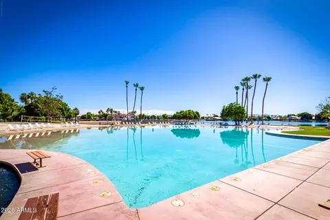 Exterior - 1522 E Beacon Dr, Gilbert, AZ 85234 photo 7 of 24