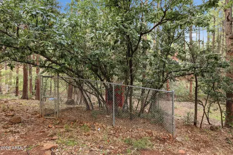 Exterior - 6870 W Robbin Ln, Pine, AZ 85544 photo 7 of 10