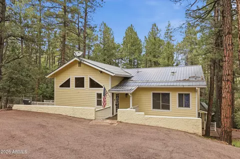 Exterior - 6870 W Robbin Ln, Pine, AZ 85544 photo 2 of 10