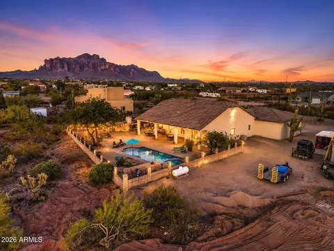 Other - 224 E Whiteley St, Apache Junction, AZ 85119 photo 1 of 11