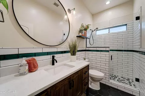 Bath - 224 E Whiteley St, Apache Junction, AZ 85119 photo 3 of 4