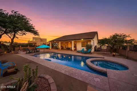 Exterior - 224 E Whiteley St, Apache Junction, AZ 85119 photo 4 of 12