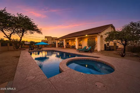 Exterior - 224 E Whiteley St, Apache Junction, AZ 85119 photo 8 of 12