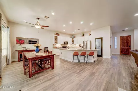 Other - 224 E Whiteley St, Apache Junction, AZ 85119 photo 3 of 11