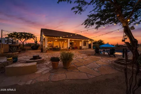 Exterior - 224 E Whiteley St, Apache Junction, AZ 85119 photo 7 of 12