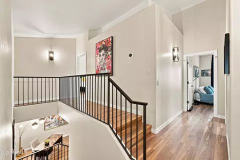 Entry Way - 4640 E Chisum Trl, Phoenix, AZ 85050 photo 4 of 6