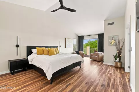 Bedroom - 4640 E Chisum Trl, Phoenix, AZ 85050 photo 1 of 8