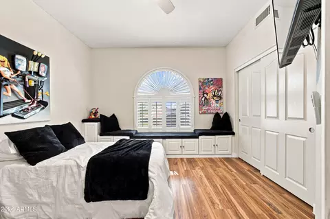Bedroom - 4640 E Chisum Trl, Phoenix, AZ 85050 photo 5 of 8