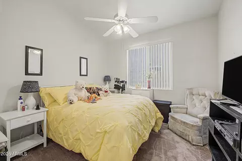Bedroom - 7355 E Lobo Ave, Mesa, AZ 85209 photo 4 of 5