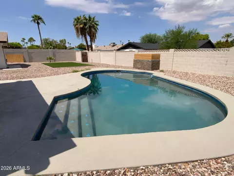 Exterior - 2822 E Cortez St, Phoenix, AZ 85028 photo 8 of 8