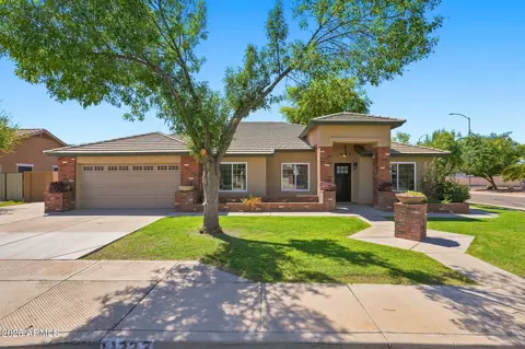 Exterior - 11223 E Ramona Ave, Mesa, AZ 85212 photo 3 of 7