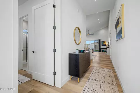 Entry Way - 258 E Franklin Ave, Mesa, AZ 85210 photo 1 of 3