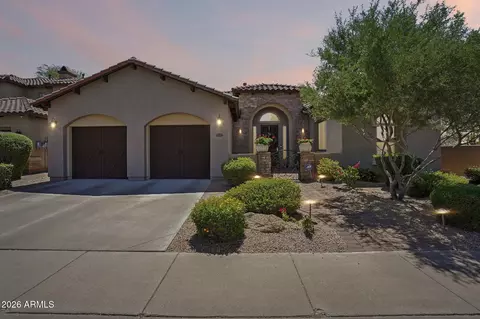 Exterior - 3969 E Navigator Ln, Phoenix, AZ 85050 photo 4 of 5