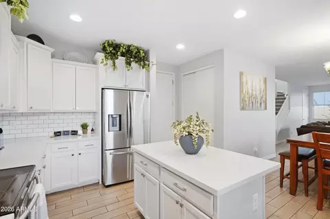 Kitchen - 9513 E Talon Ave, Mesa, AZ 85212 photo 4 of 4