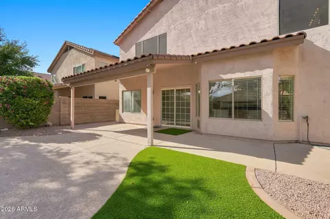 Exterior - 1143 E Baylor Ln, Gilbert, AZ 85296 photo 3 of 8