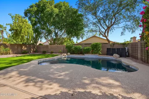 Exterior - 1143 E Baylor Ln, Gilbert, AZ 85296 photo 4 of 8
