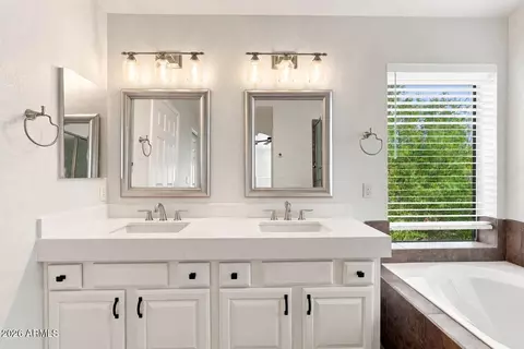 Bath - 1143 E Baylor Ln, Gilbert, AZ 85296 photo 1 of 4
