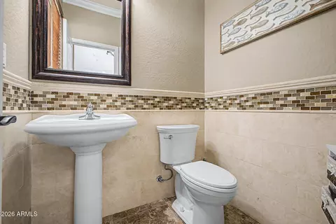 Bath - 3265 E Aris Dr, Gilbert, AZ 85298 photo 1 of 8