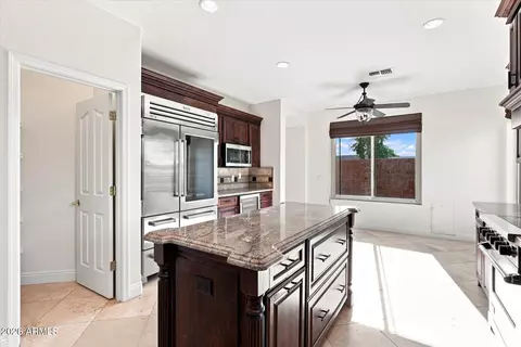 Kitchen - 3448 E Lowell Ave, Gilbert, AZ 85297 photo 8 of 9