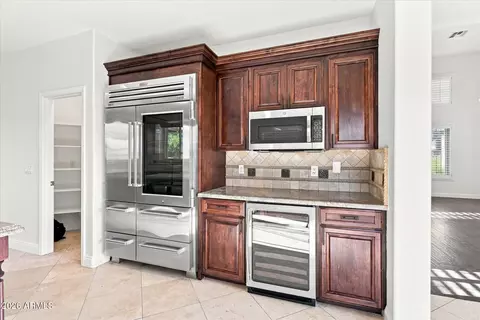 Kitchen - 3448 E Lowell Ave, Gilbert, AZ 85297 photo 9 of 9