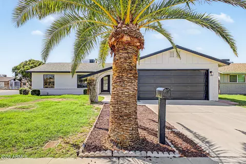 5617 W Cochise Dr, Glendale, AZ 85302