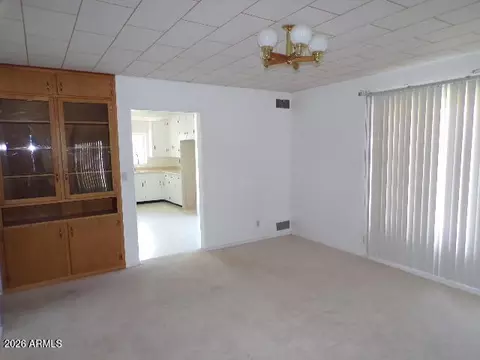 Living - 564 E Noble Dr, Globe, AZ 85501 photo 3 of 3