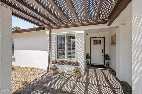 Exterior - 2602 E Larkspur Dr, Phoenix, AZ 85032 photo 4 of 9